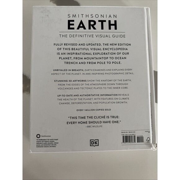 Earth: The Definitive Visual‎ Guide By Smith Sibian Spring 2024 Edition - Picture 5 of 7